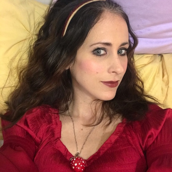 Meet your Posher, GILLIAN P (hm?) - Picture 3 of 16